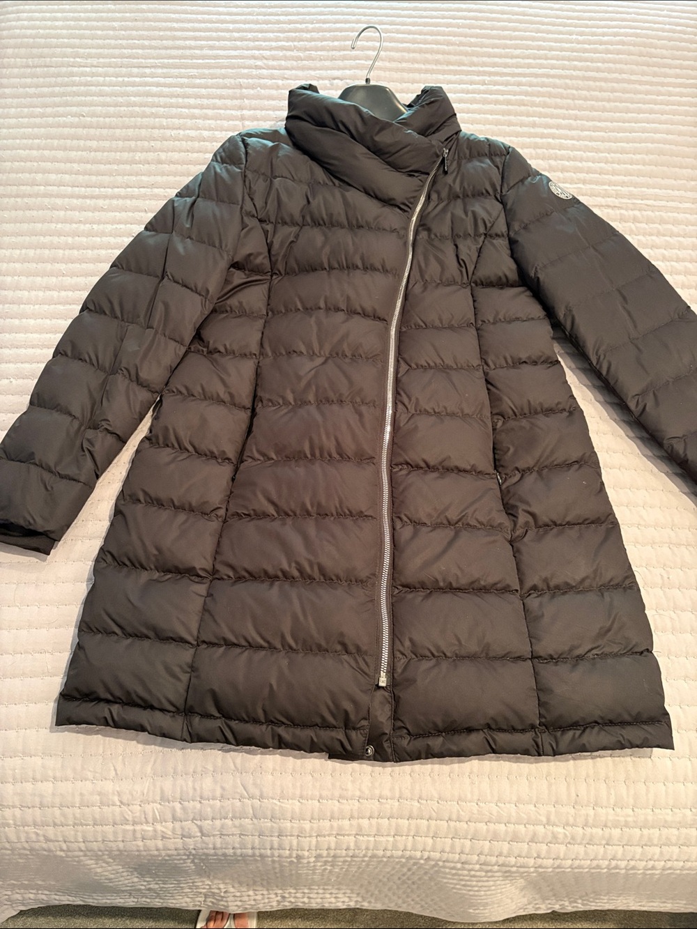 DKNY Black Quilted Asymmetric Zip Women's Puffer Coat Size Large